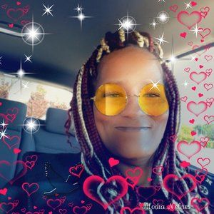 Meet your Posher, Joyce